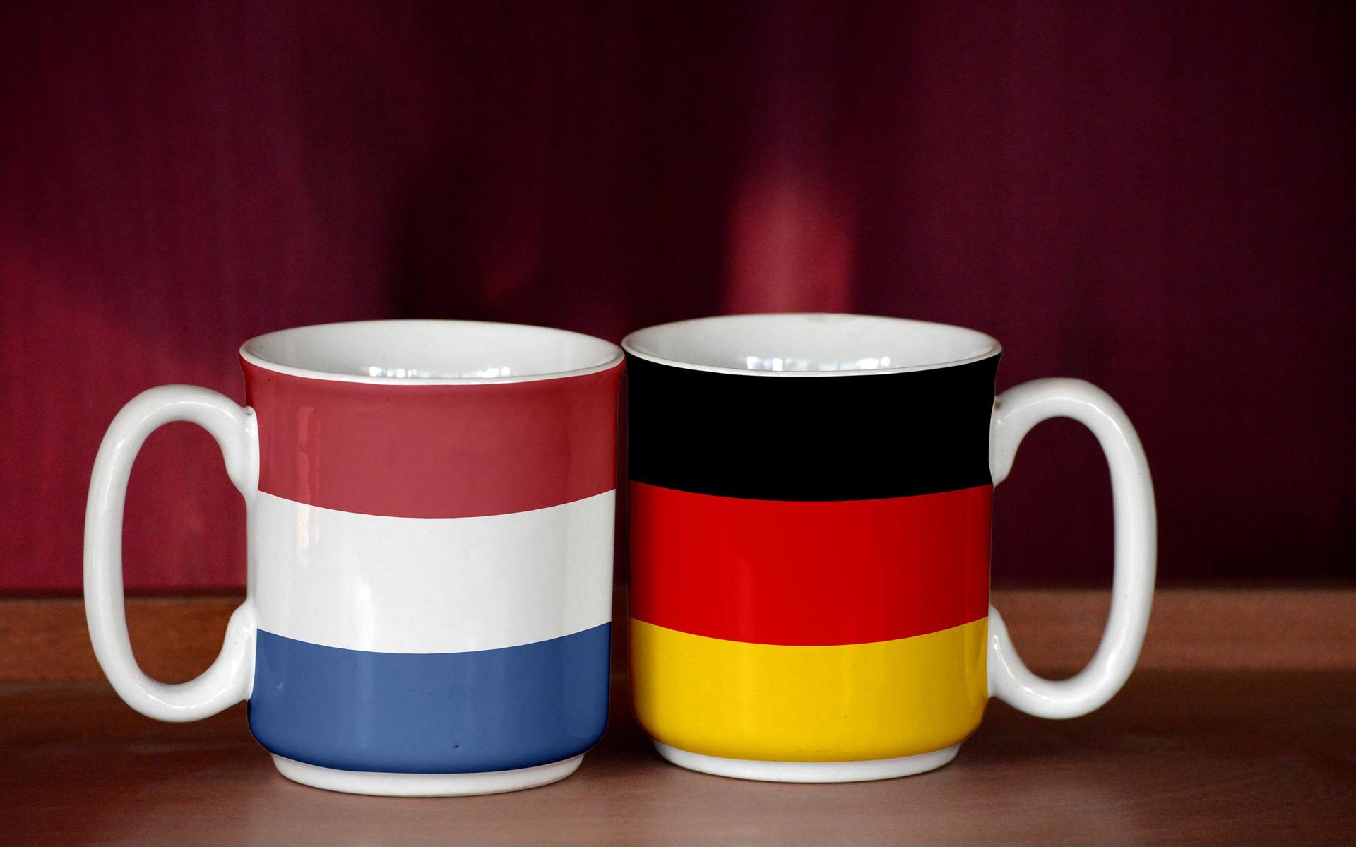  ,,Een Nederlander begint het gesprek met koffie, een Duitser drinkt het pas na afloop omdat je het dan verdiend hebt.’’