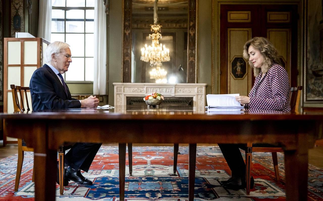Tjeenk Willink: fractievoorzitters moeten zich op inhoud richten Tjeenk Willink: fractievoorzitters moeten zich op inhoud richten