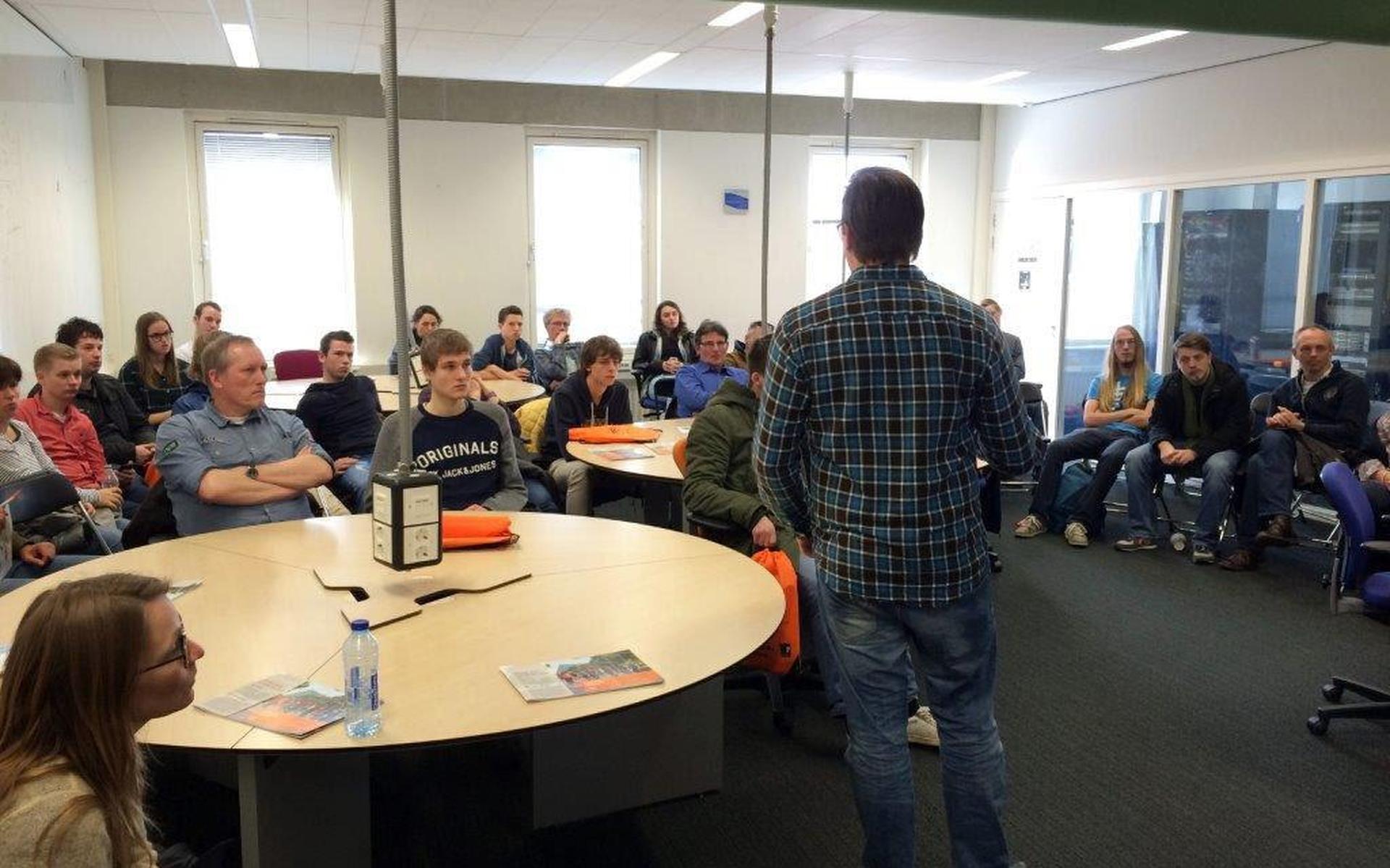 Open dag Ook volle bak bij technische studies Hanzehogeschool