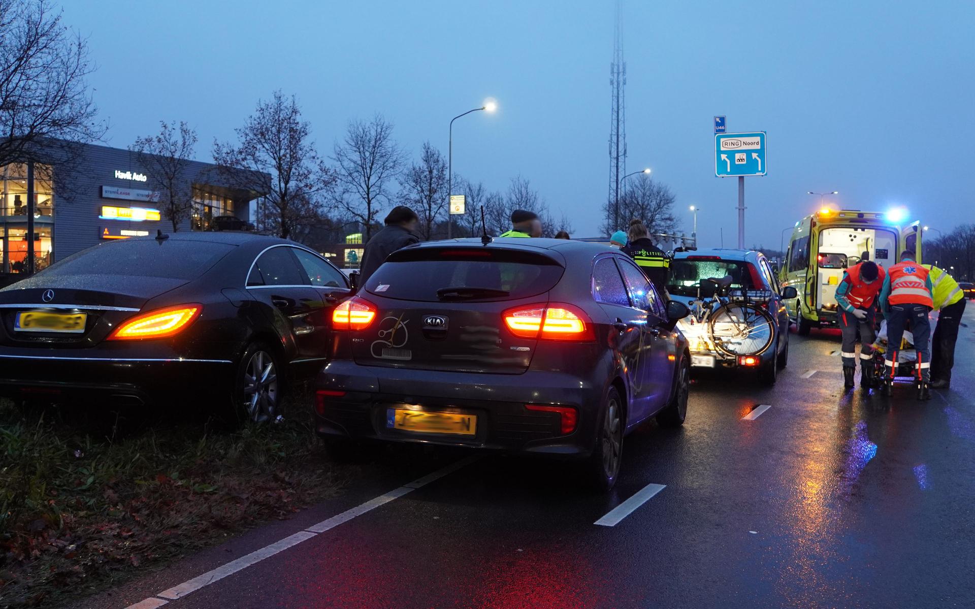 Gewonde Bij Aanrijding Tussen Twee Auto s Op Balkengracht In Assen 