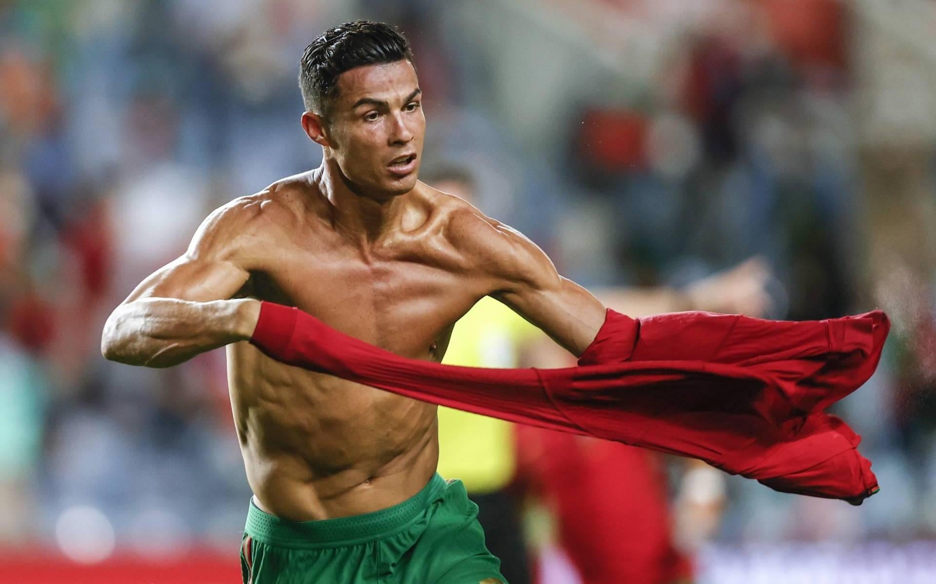 Ronaldo komt op 111 interlandgoals en passeert Daei - Dagblad van het