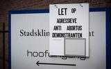 Betogers bij abortuskliniek moeten in Arnhem vergunning aanvragen