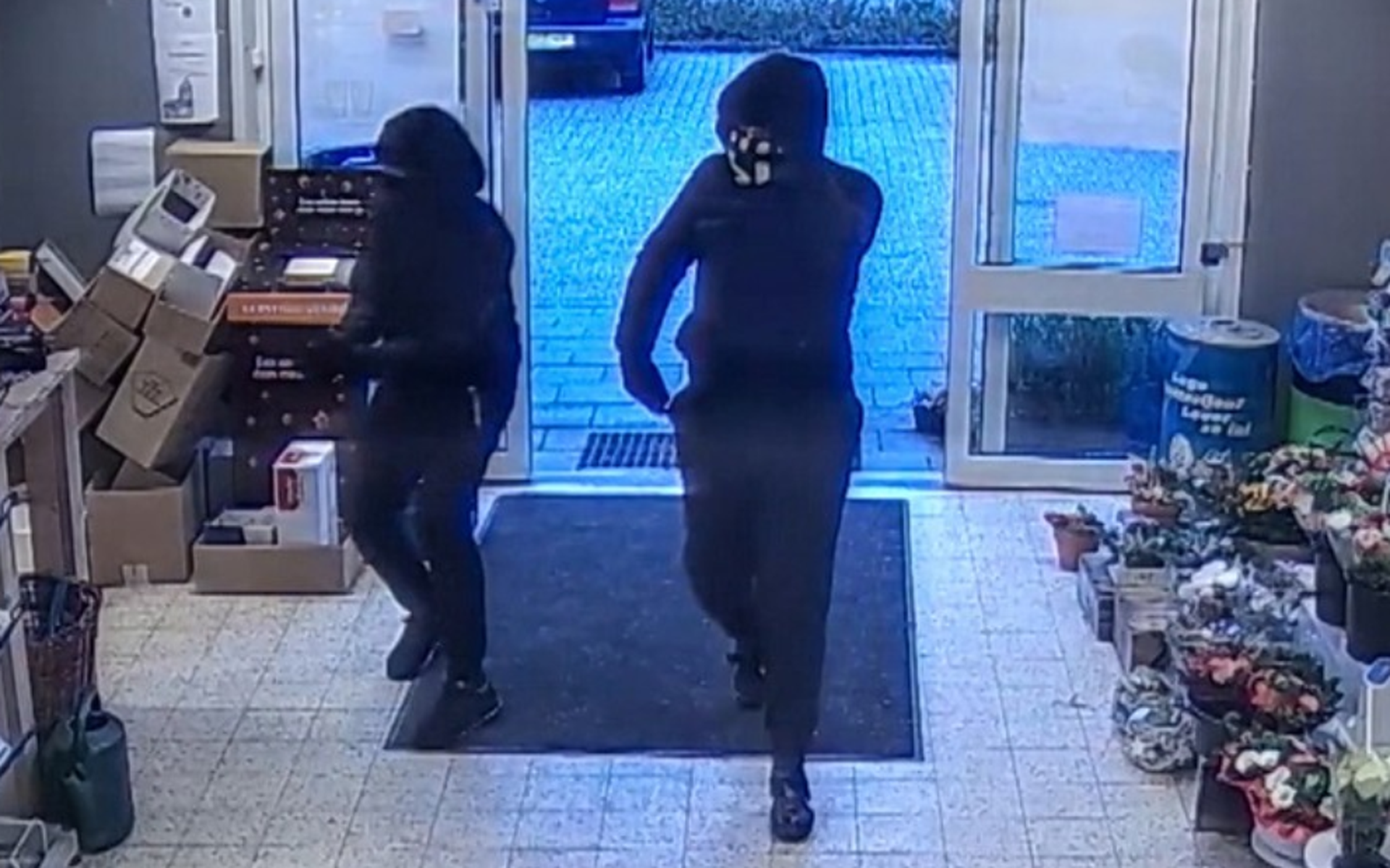 Vijf tips over gewelddadige overval Holwierde - Dagblad van het Noorden - Dagblad van het Noorden