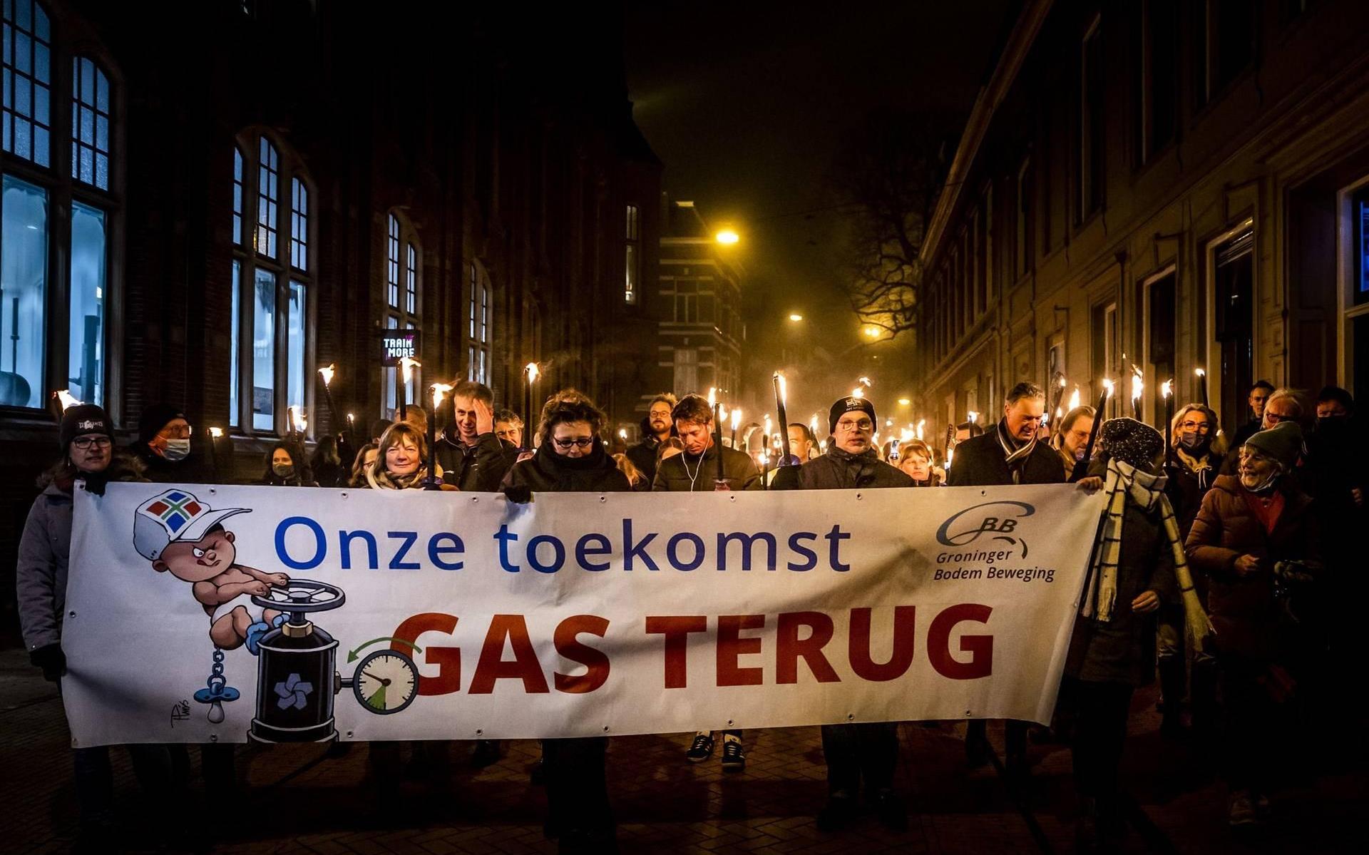 Actie gedupeerden gaswinning in Ten Boer. 'Het gaat veel over miljarden, te weinig over mensen'
