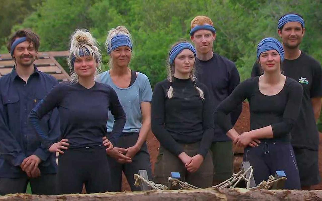 De groep van Kamp Noord met rechts boerin Annemiek uit Tynaarlo. De groep van Kamp Noord met rechts boerin Annemiek uit Tynaarlo.