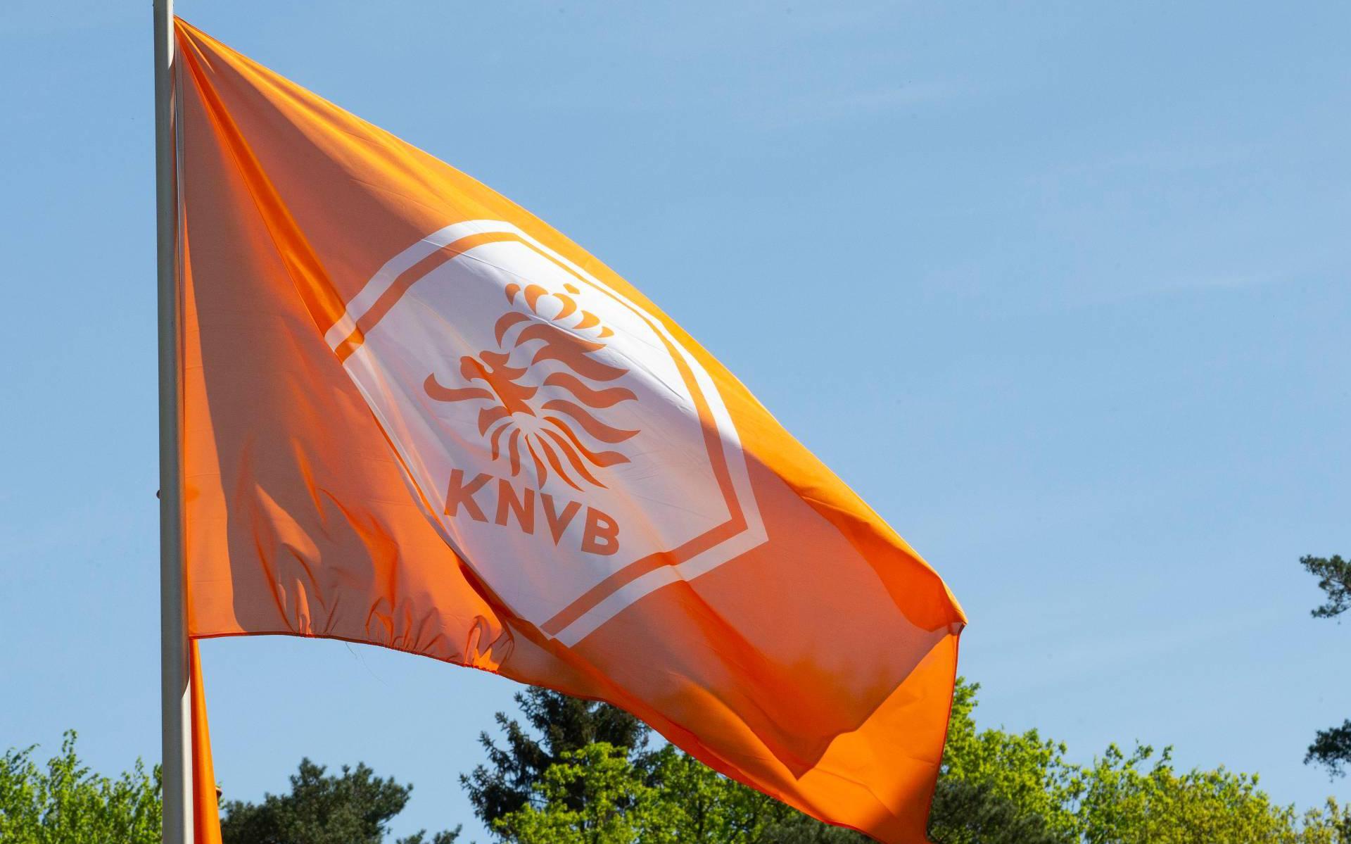 KNVB wijzigt data en aanvangstijden tientallen eredivisieduels