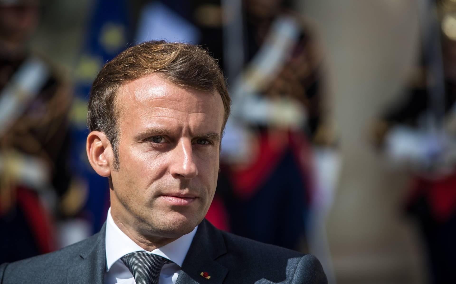 Macron wil hulp voor en hervormingen in Libanon