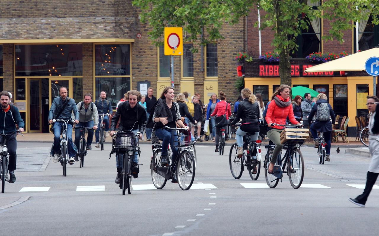 In Groningen zit bijna iedereen op de fiets. De stad is uitgeroepen tot gezondste van Nederland