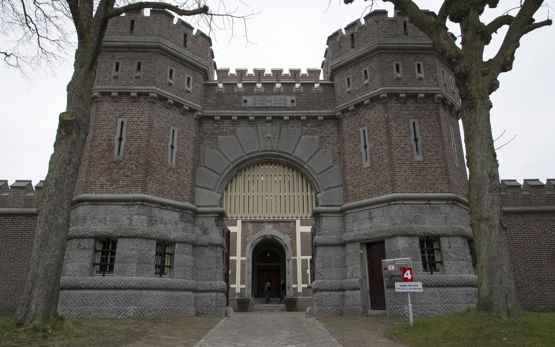 Moordverdachte Lelystad Ging Eerder In De Fout Tijdens Proefverlof Uit 
