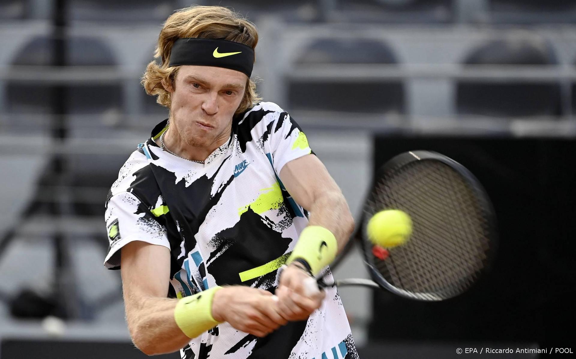 Tennisser Roeblev pakt in Hamburg derde titel van 2020