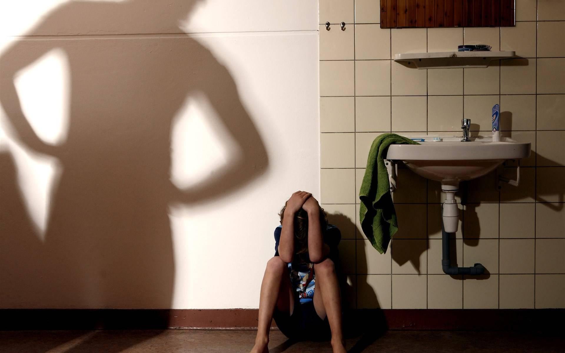 Zwaardere taakstraffen voor stel uit Smilde dat jonge kinderen in samengesteld gezin dagelijks misha