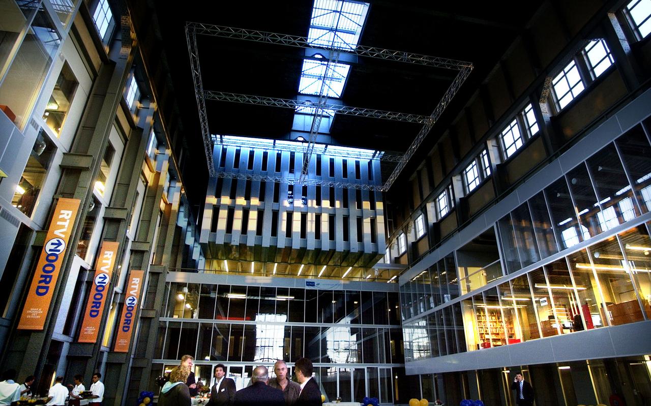 De hal van de Mediacentrale in Groningen. De hal van de Mediacentrale in Groningen.