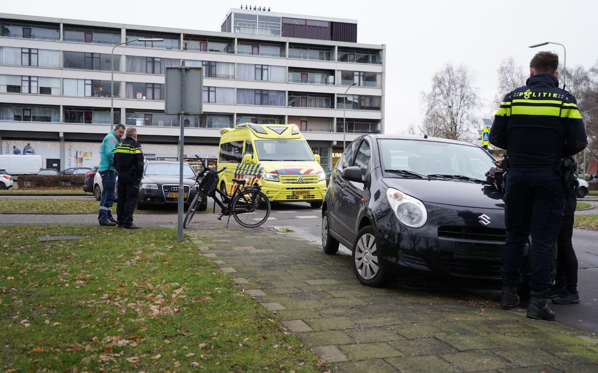 Fietsend Meisje Raakt Gewond Bij Botsing Met Auto In Emmen - Dagblad ...