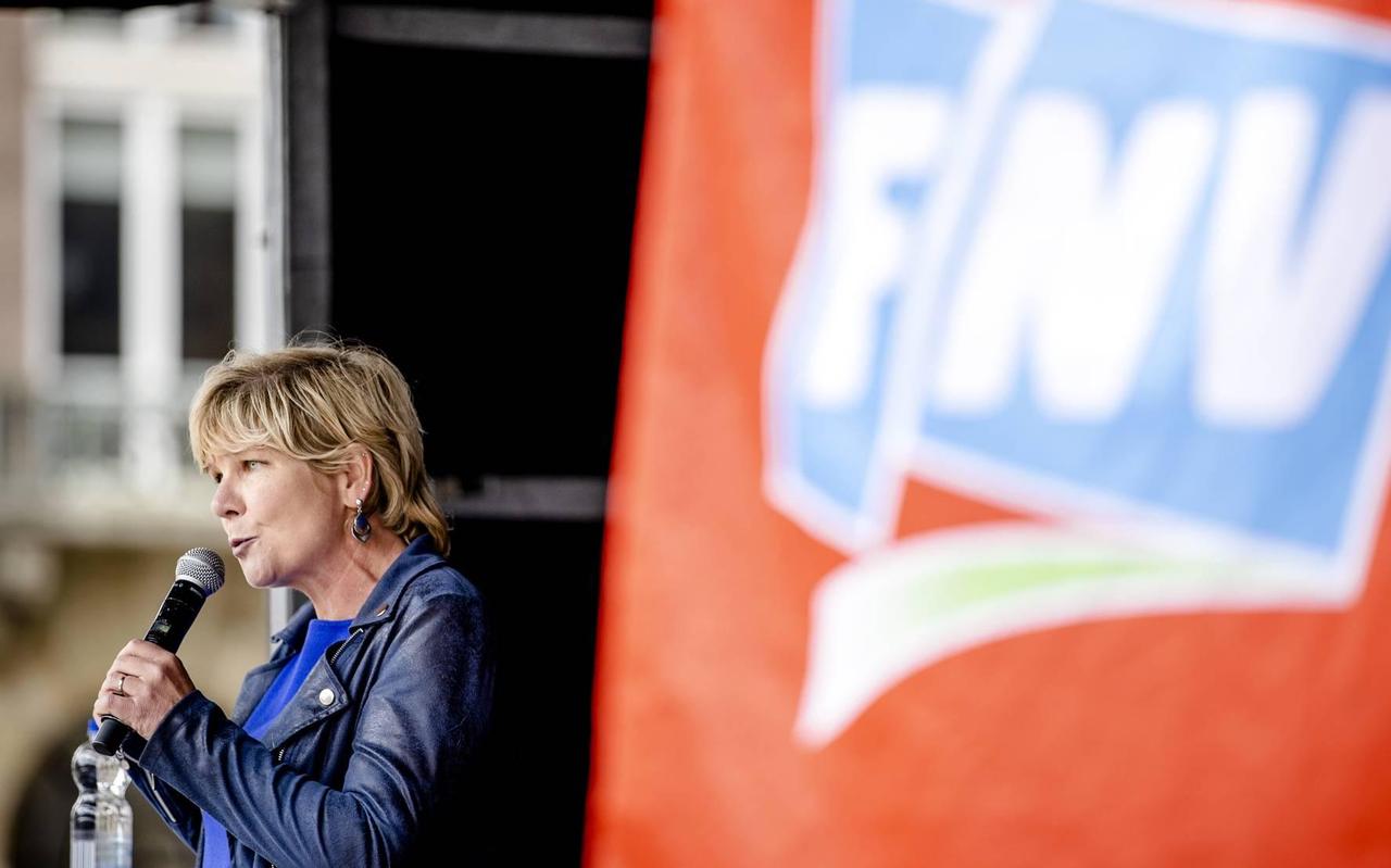 Vicevoorzitter Kitty Jong van de FNV. Vicevoorzitter Kitty Jong van de FNV.
