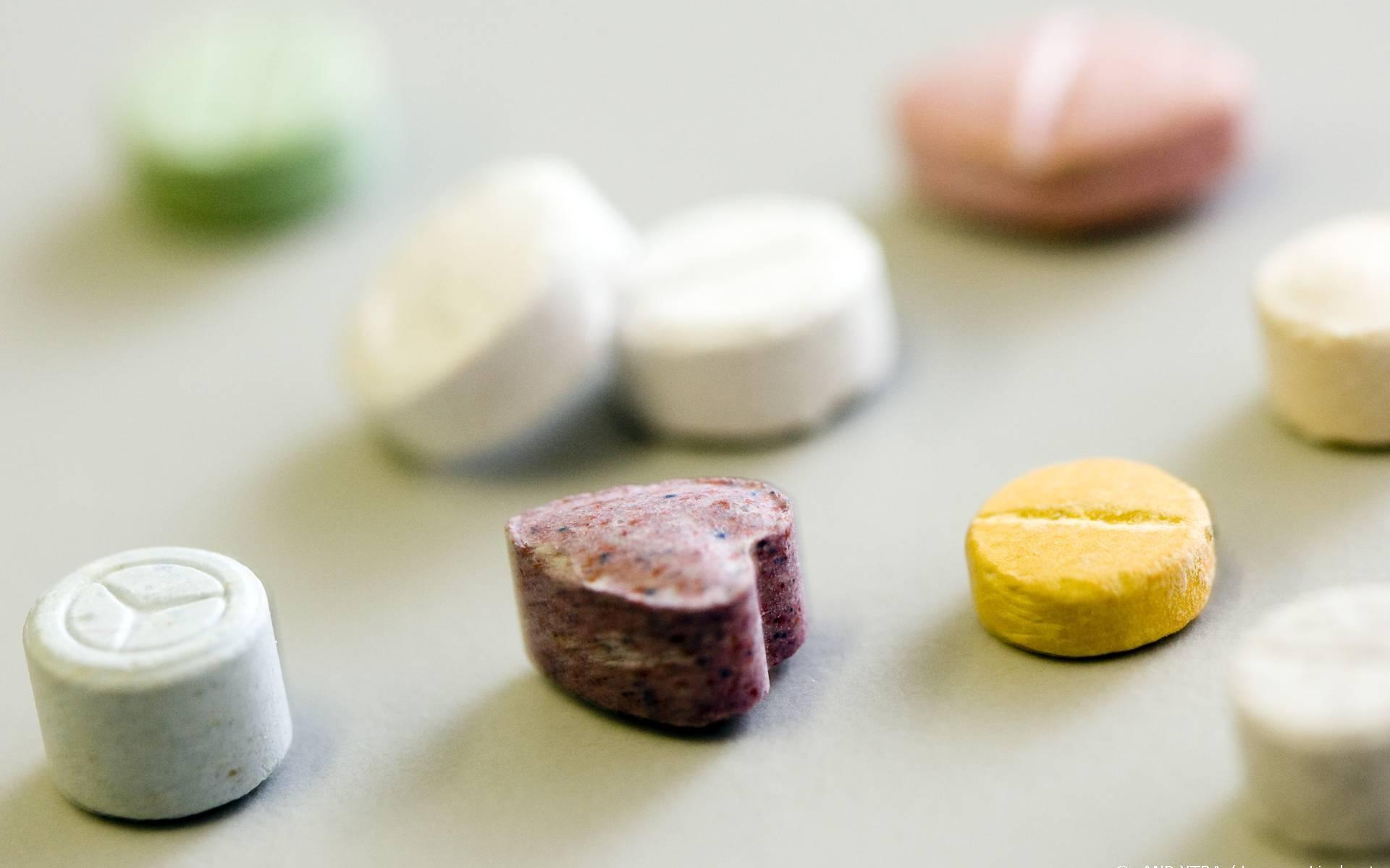 DVHN Commentaar | Drugs hebben de afgelopen jaren een gezellig 'hoort-er-toch-gewoon-bij'-imago opge