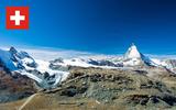 Het berglandschap rond de Matterhorn. Je kunt ook in coronatijd met een gerust hart naar Zwitserland afreizen.