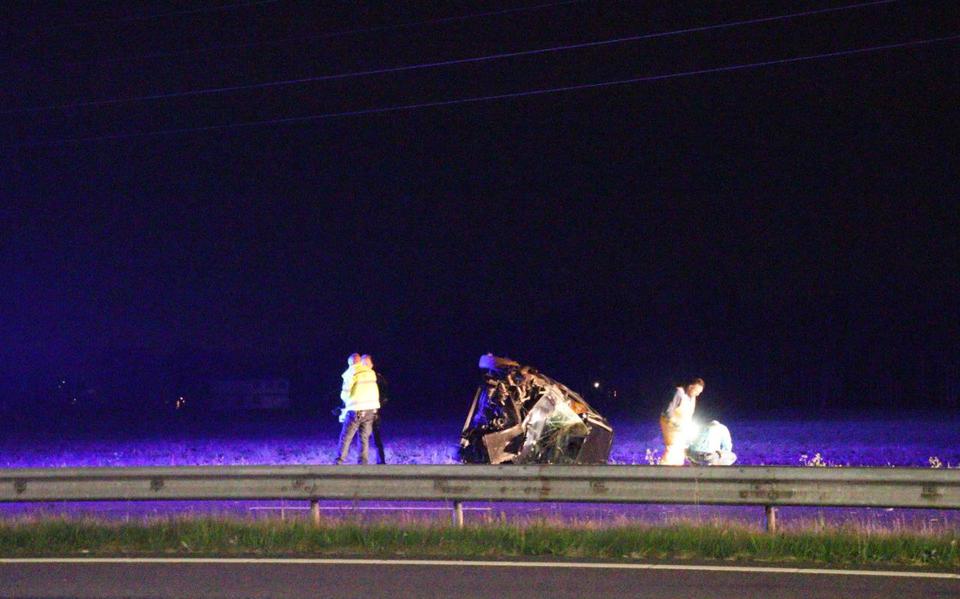 Twee gewonden bij ongeluk op de A28 bij Assen. Twee gewonden bij ongeluk op de A28 bij Assen.