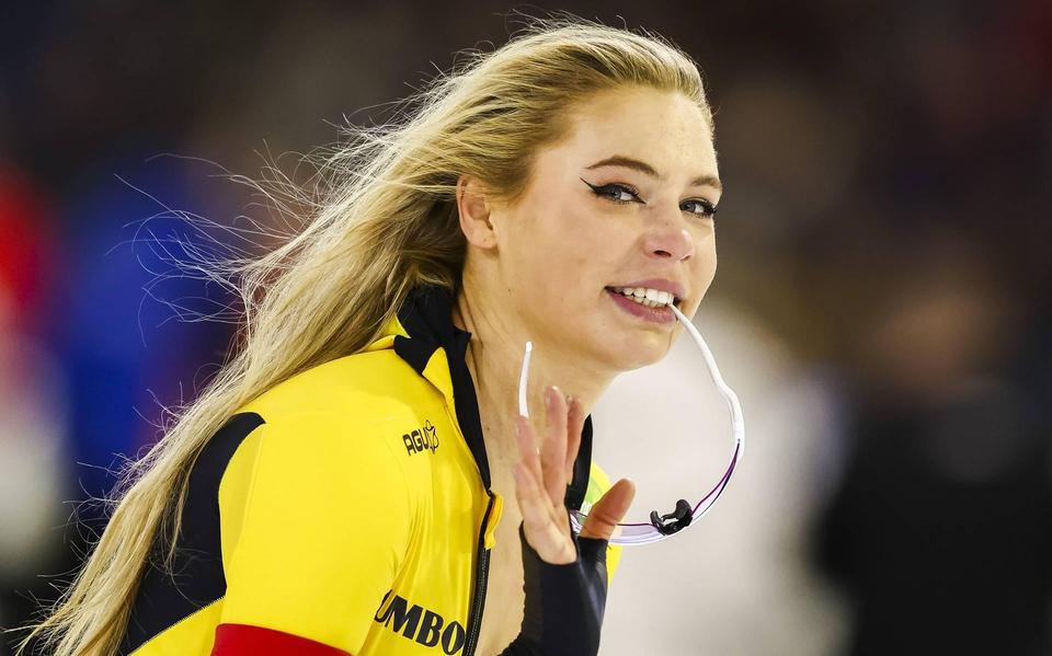 Schaatsster Leerdam blijft Kok op 500 meter in Thialf net voor