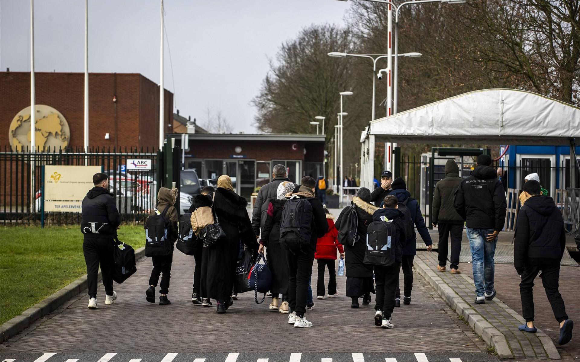 Oplossing Voor Overvol Ter Apel: COA Brengt Woensdag Asielzoekers Naar ...