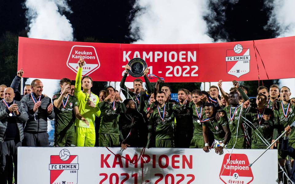 FC Emmen hofleverancier elftal van het jaar in eerste divisie