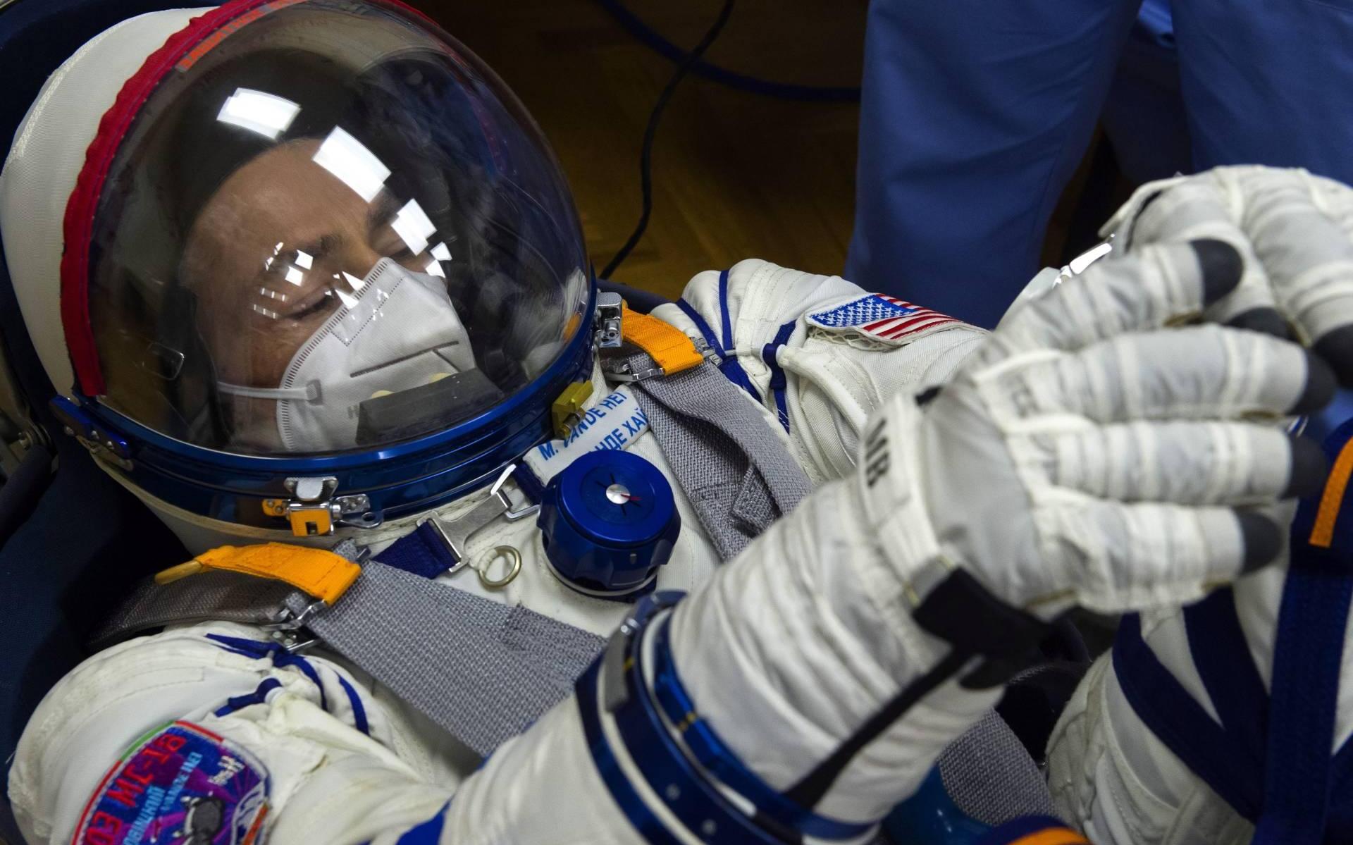 Russisch vaartuig brengt Amerikaanse astronaut terug naar aarde - Dagblad van het Noorden