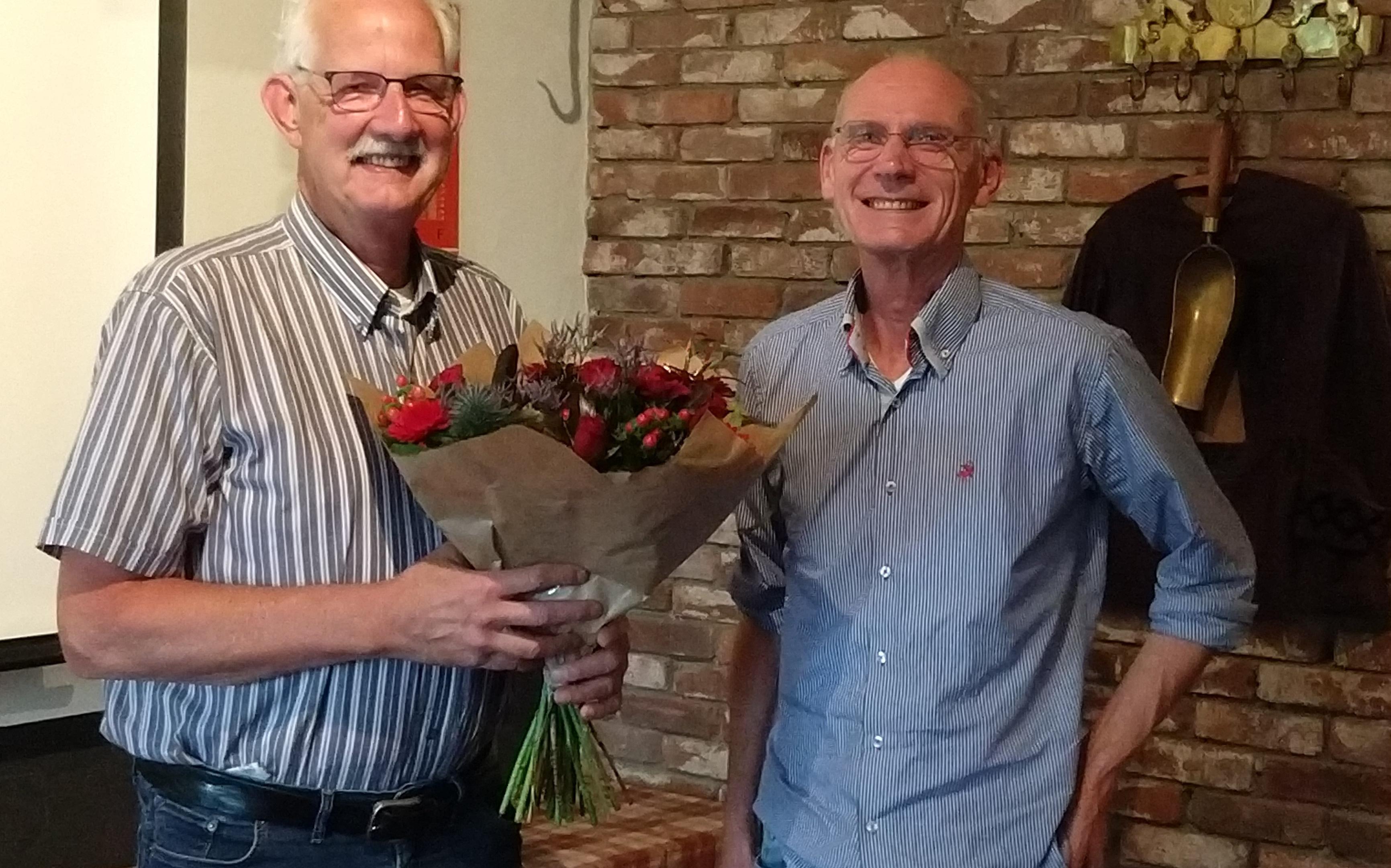 Jan Reinds doet stapje terug en neemt afscheid van het bestuur van Uitvaartvereniging Westerbork