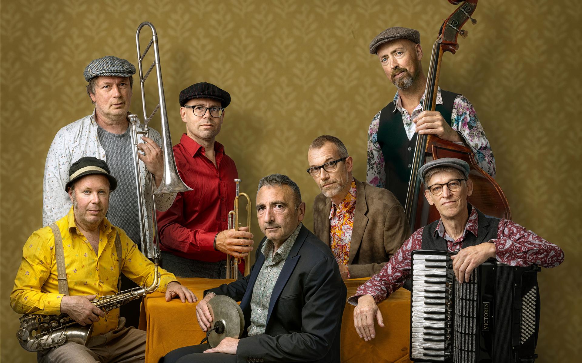 Jazz in Feerwerd presenteert Amsterdam Klezmer Band.