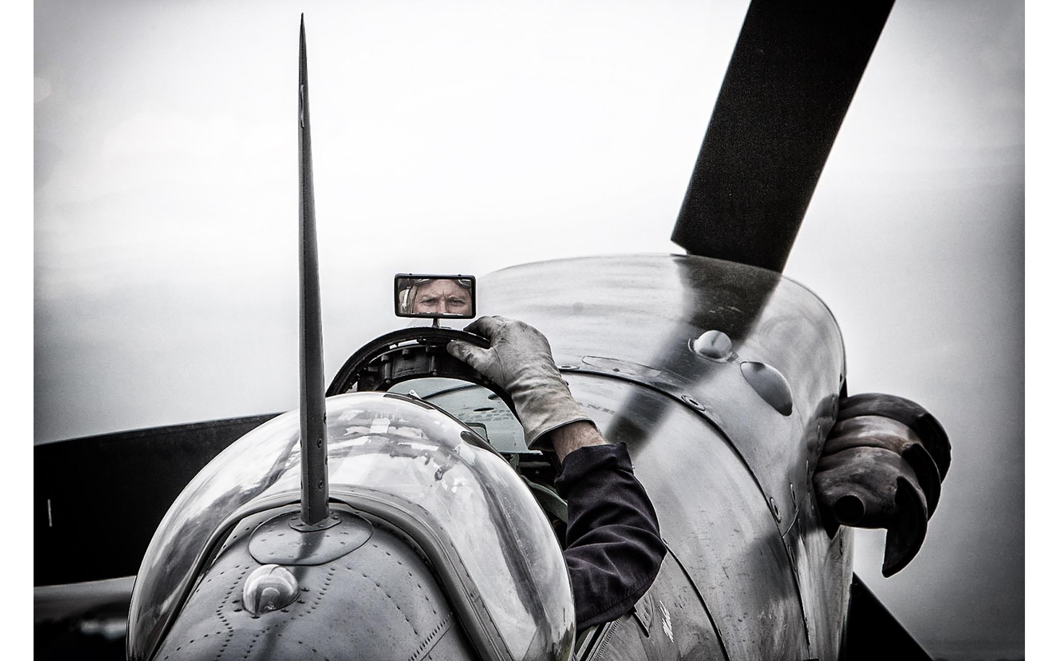 Paul Mellens winnaar fotowedstrijd Oostwold Airshow 2019 - Dagblad van het Noorden - Dagblad van het
