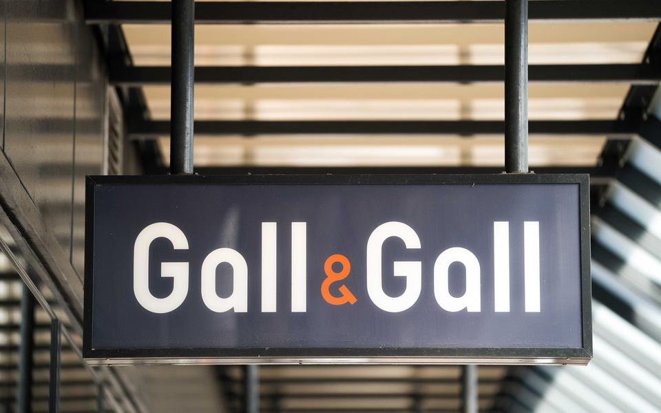 Staking bij Gall & Gall, winkels gingen vrijdagochtend uren later open of vrijdagmiddag uren eerder dicht.