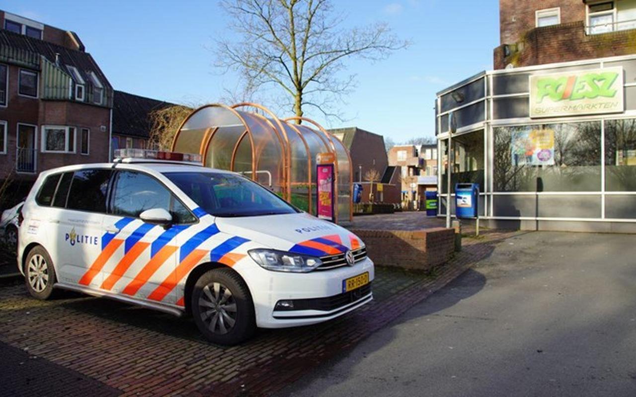 Assenaar veroordeeld voor overval op supermarkt in Baggelhuizen in Assen. Assenaar veroordeeld voor overval op supermarkt in Baggelhuizen in Assen.