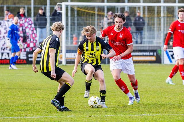 Nacompetitie stap dichterbij voor Veendam 1894 na derbywinst op Wildervank. ‘Eindelijk wisten we de 