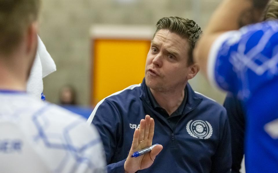 Lycurgus-coach Arjan Taaij wil dat zijn mannen gefocust blijven.