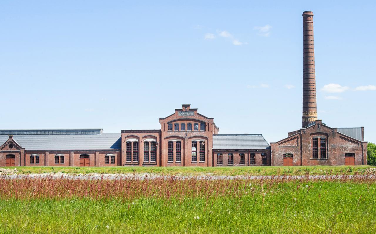 Voormalige strokartonfabriek De Toekomst bij Scheemda.