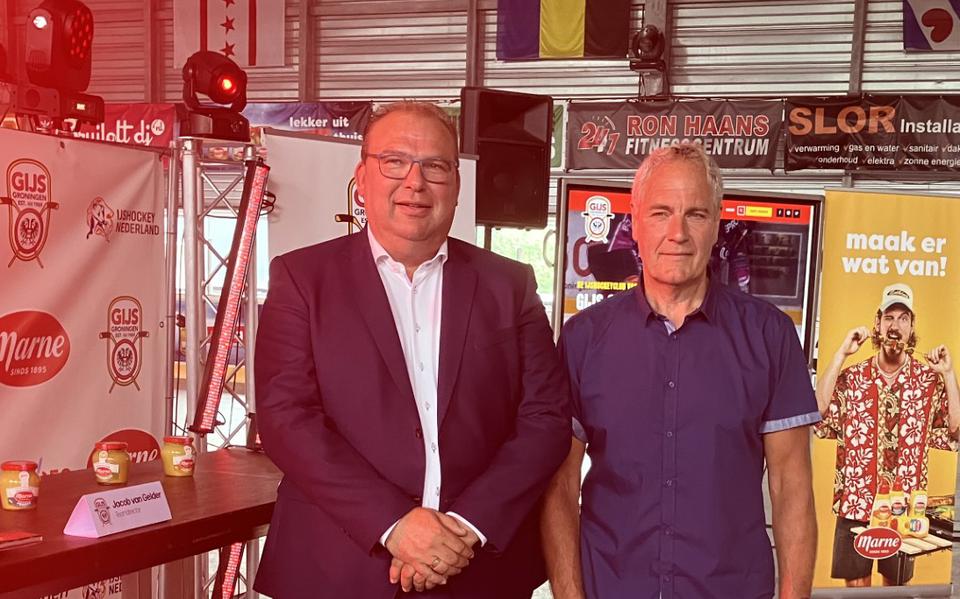 Paul de Vries (links), directeur van Marne Mosterd, en hoofdcoach Henk Keijzer.