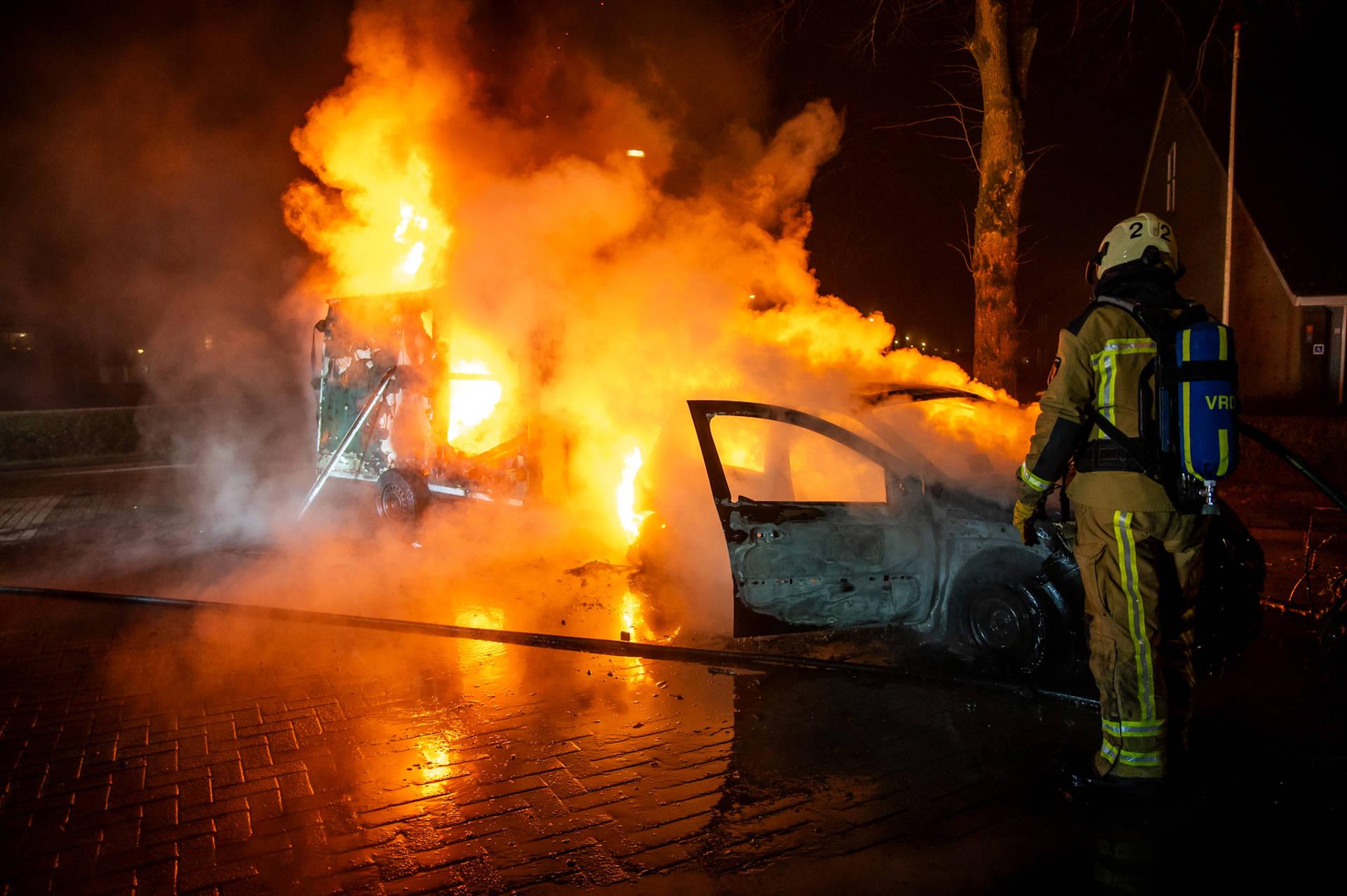 Boerenzonen (20 en 21) hebben spijt van voorbereiden oudjaarsbrand in Smilde: ‘Hulpdiensten moeten n