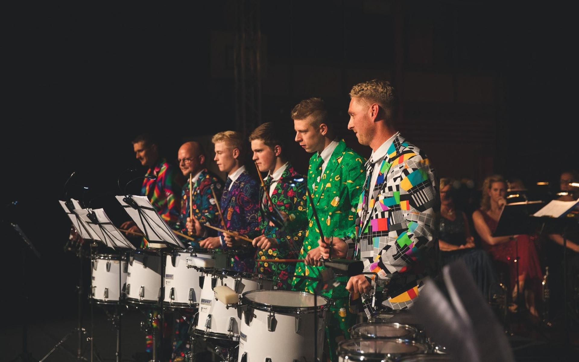 Muziekvereniging Oosterhesselen verzorgt een nieuwjaarsconcert in sporthal de Goorn in Oosterhessele