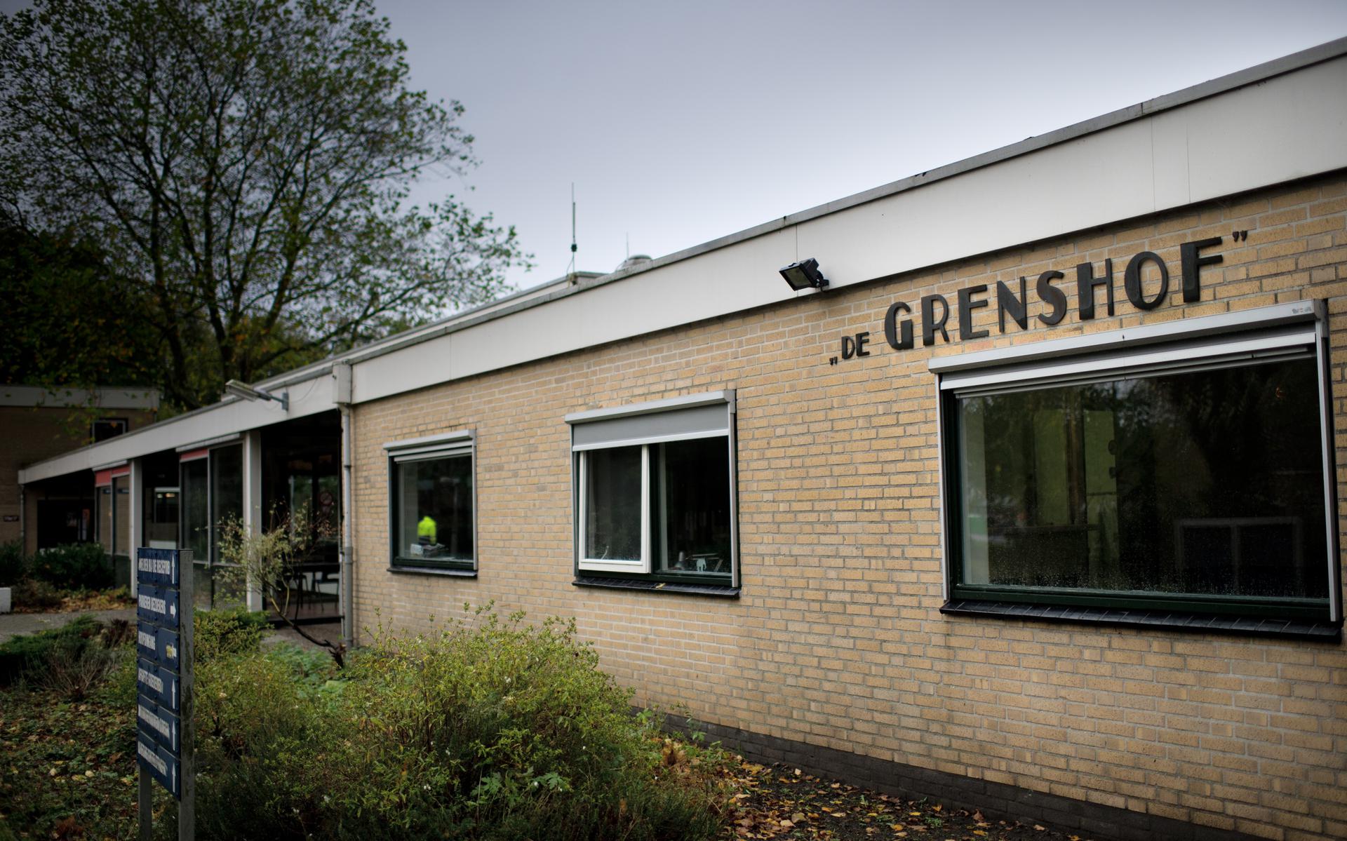 Het COA biedt het gebouw De Grenshof in Bellingwolde te koop aan.