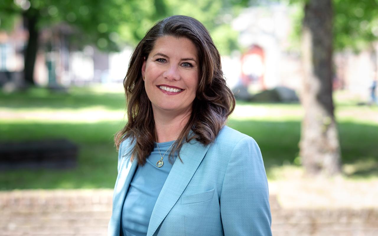 Gedeputeerde Fleur Gräper- van Koolwijk. Gedeputeerde Fleur Gräper- van Koolwijk.