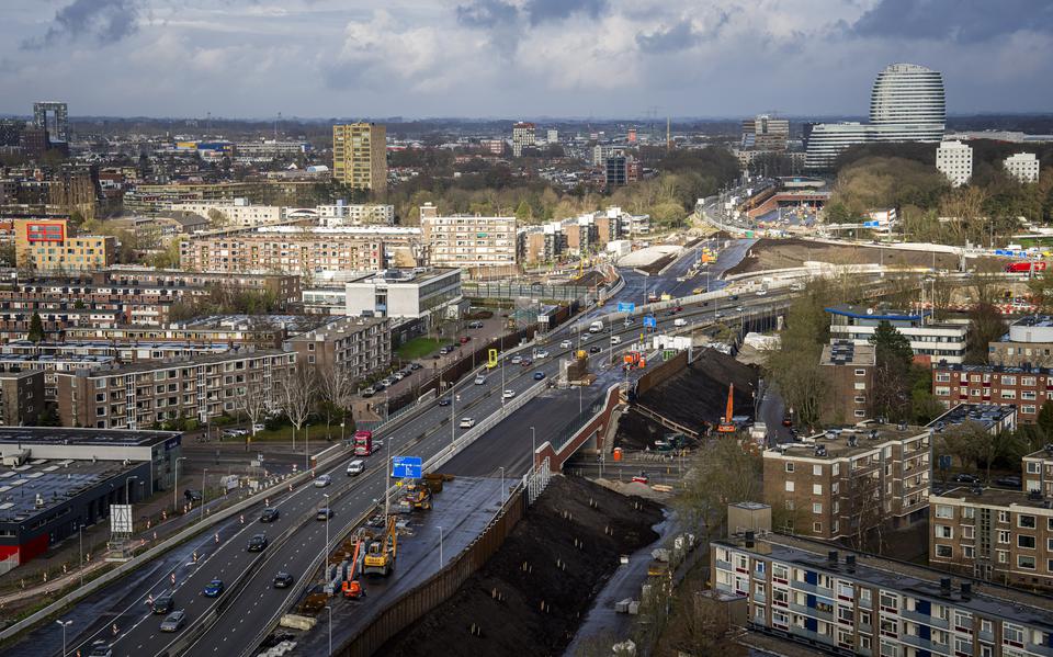 Dit stuk van de Zuidelijke Ringweg in Groningen is vanaf maandag dicht voor verkeer. 