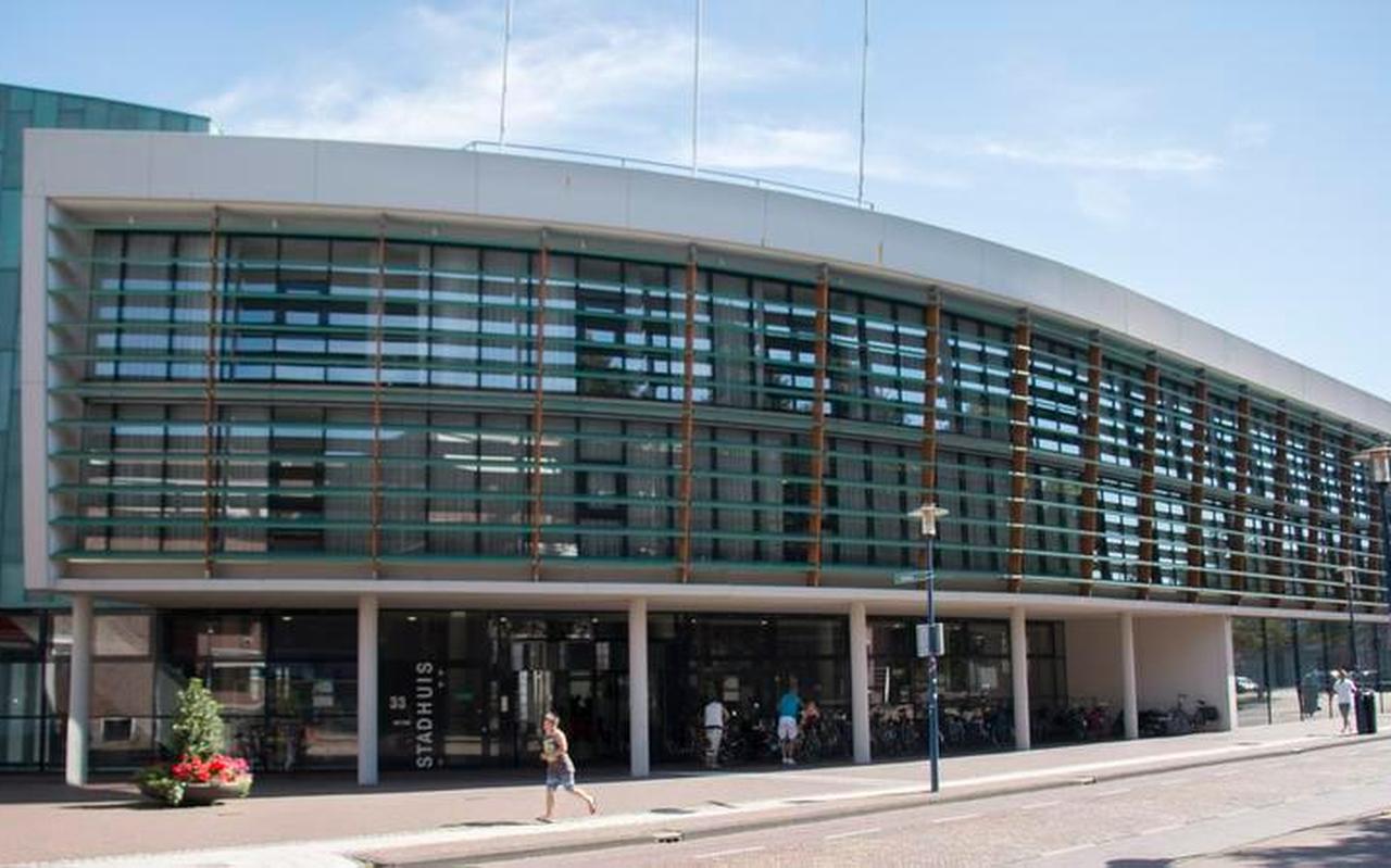 Het gemeentehuis van Assen. Foto: Archief/DVHN Het gemeentehuis van Assen. Foto: Archief/DVHN
