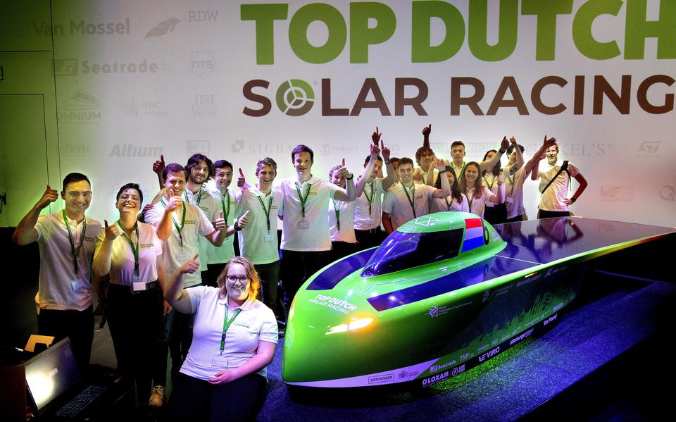 De nieuwe racewagen van het Top Dutch Solar Racing Team: The Green Spirit. 