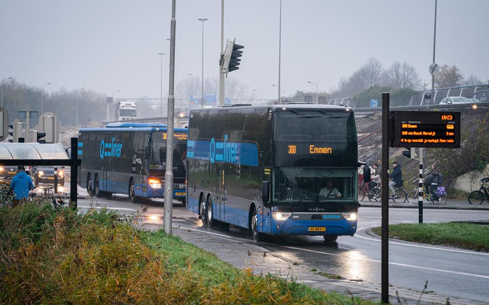 In de ochtendspits komen vanwege de drukte op de langere afstanden meer Qliners tussen Emmen en Groningen, maar ze rijden vanwege de vele wegwerkzaamheden voorlopig nog niet weer langs deze halte bij Groningen Zuid. 