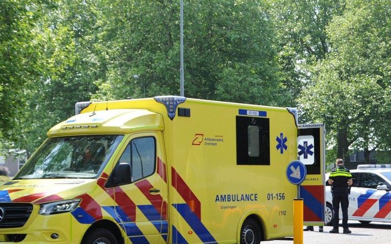 Scooterrijder gewond bij aanrijding in Winschoten. Scooterrijder gewond bij aanrijding in Winschoten.