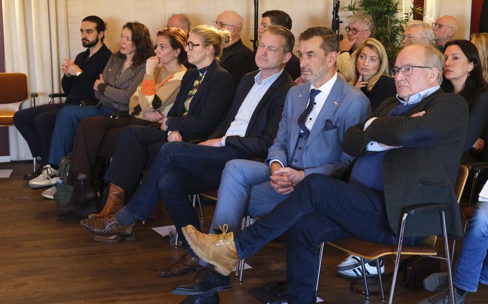 De enquêteresultaten van het vorige onderzoek werden in maart gepresenteerd in het dorpshuis van Garmerwolde. 