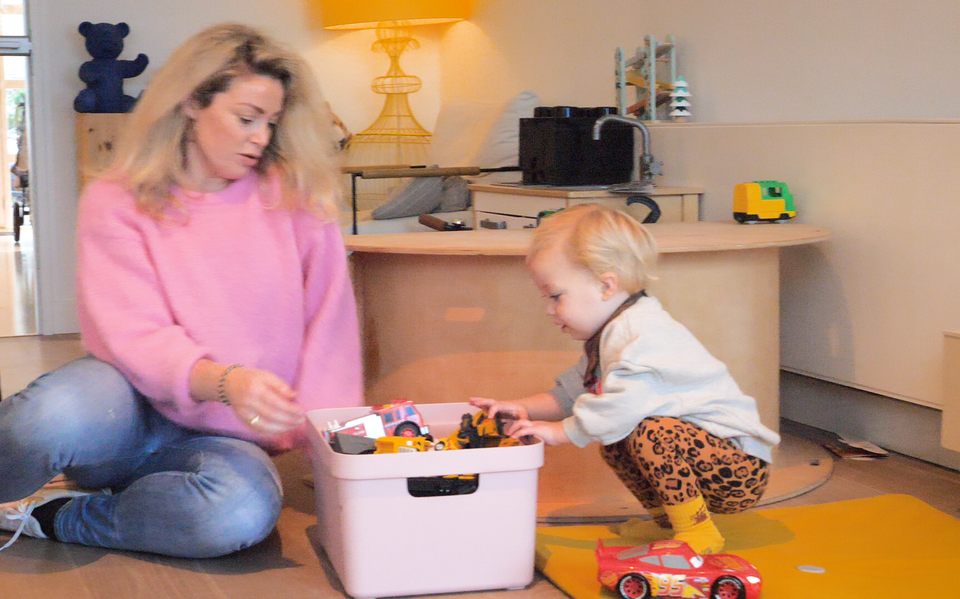 Een hart-long-machine redde het leven van haar zoontje Maes (2). Nu strijdt Nynke uit Dokkum voor behoud kinderhartchirurgie in het UMC Groningen