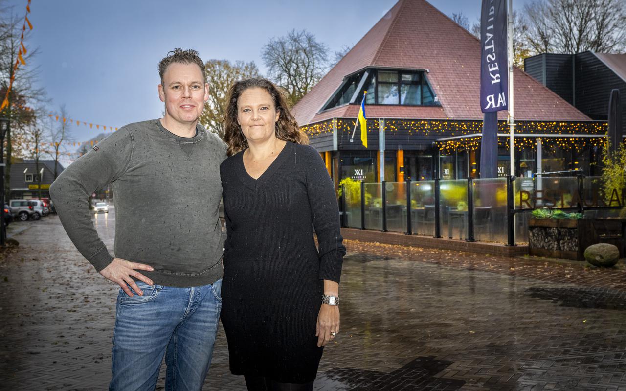 Pieter-Jelle Hoogsteen en Elly Bakker stoppen met Hotel Bieze en restaurant Vlint21 in Borger. Het bedrijf blies het hotel in 2015 nieuw leven in.