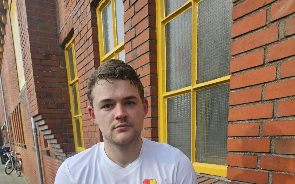 Be Quick 1887 genadeloos afgeschminkt. Omstreden rode kaart voor Sven van der Velde, degradatie weer