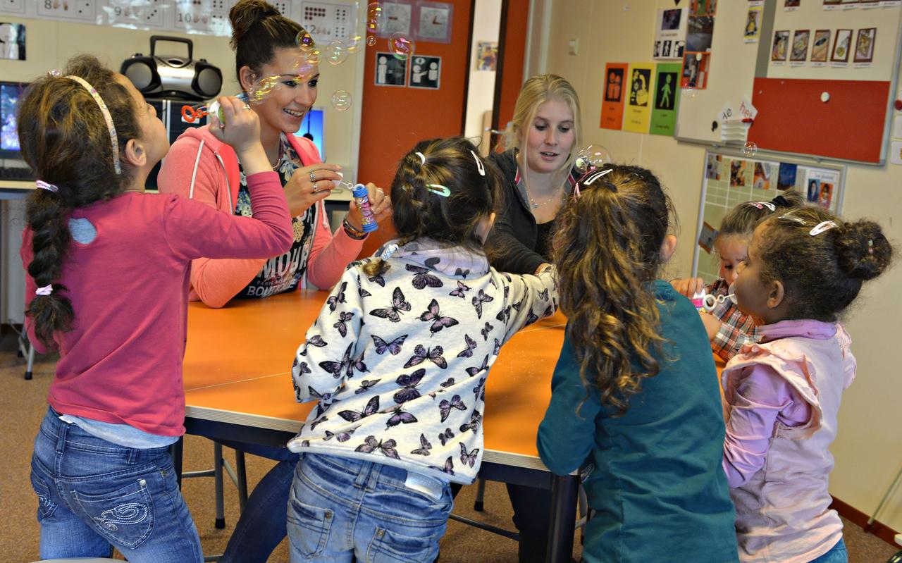 In de Interschool in Ter Apel zijn momenteel lang niet alle plekken bezet In de Interschool in Ter Apel zijn momenteel lang niet alle plekken bezet