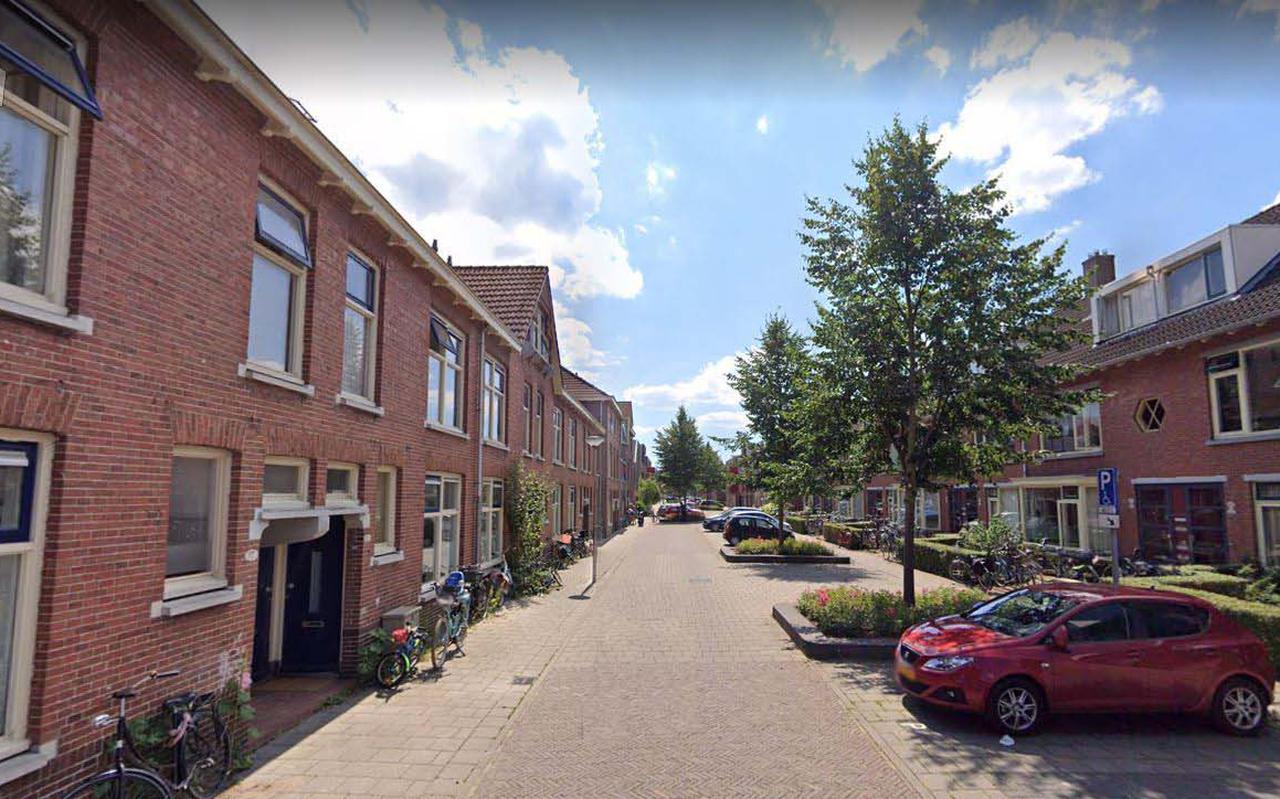 De beroving vond plaats in de Bedumerstraat in Groningen.