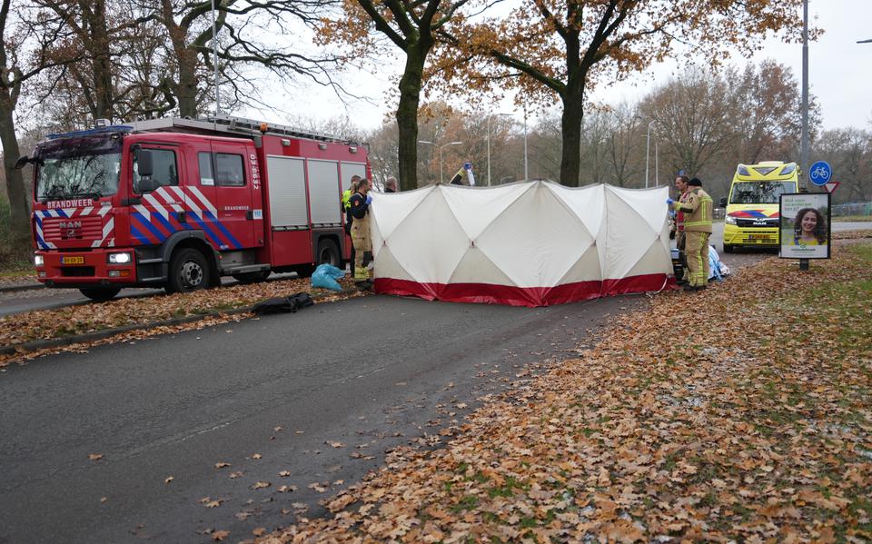 Ernstig ongeluk op de Brinkenweg in Emmen.